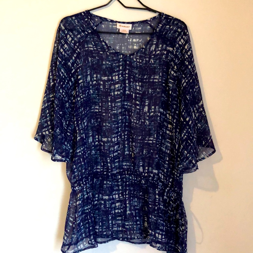 Ariat Sheer Bell Sleeve VNeck Tunic. Draw String Waist. EUC Navy Blue, Cream.
